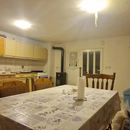 Marija Rudic 아파트